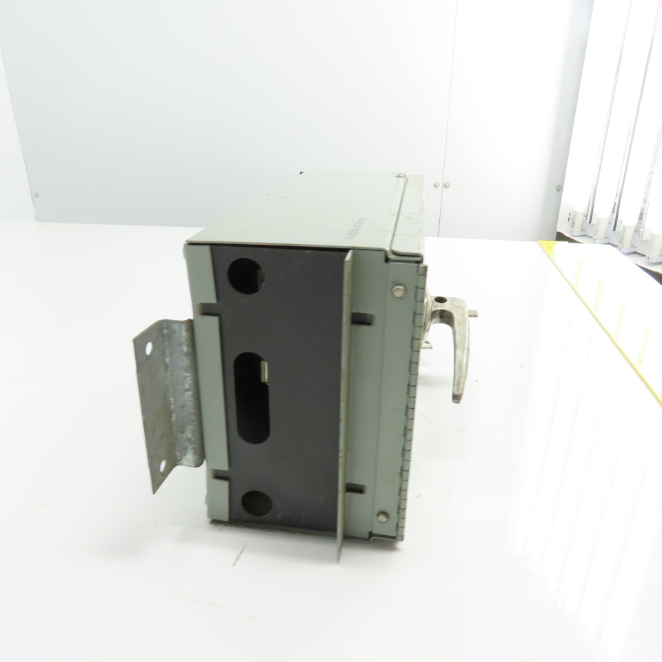 General Electric QMR36IL 30A Fusible Interrupter Switch 3 Pole 600VAC