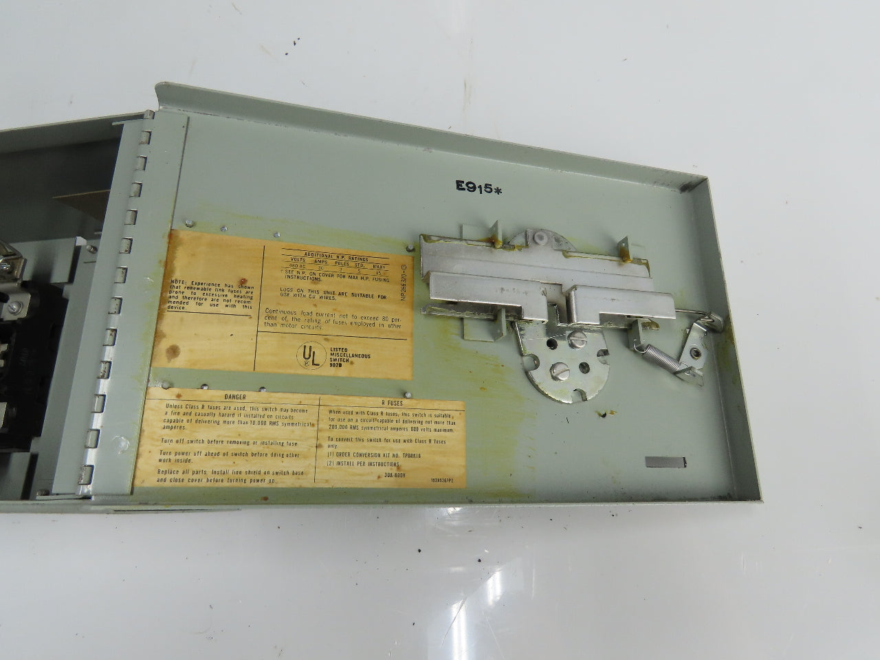 General Electric QMR36I 30A Fusible Interrupter Switch 3 Pole 600VAC