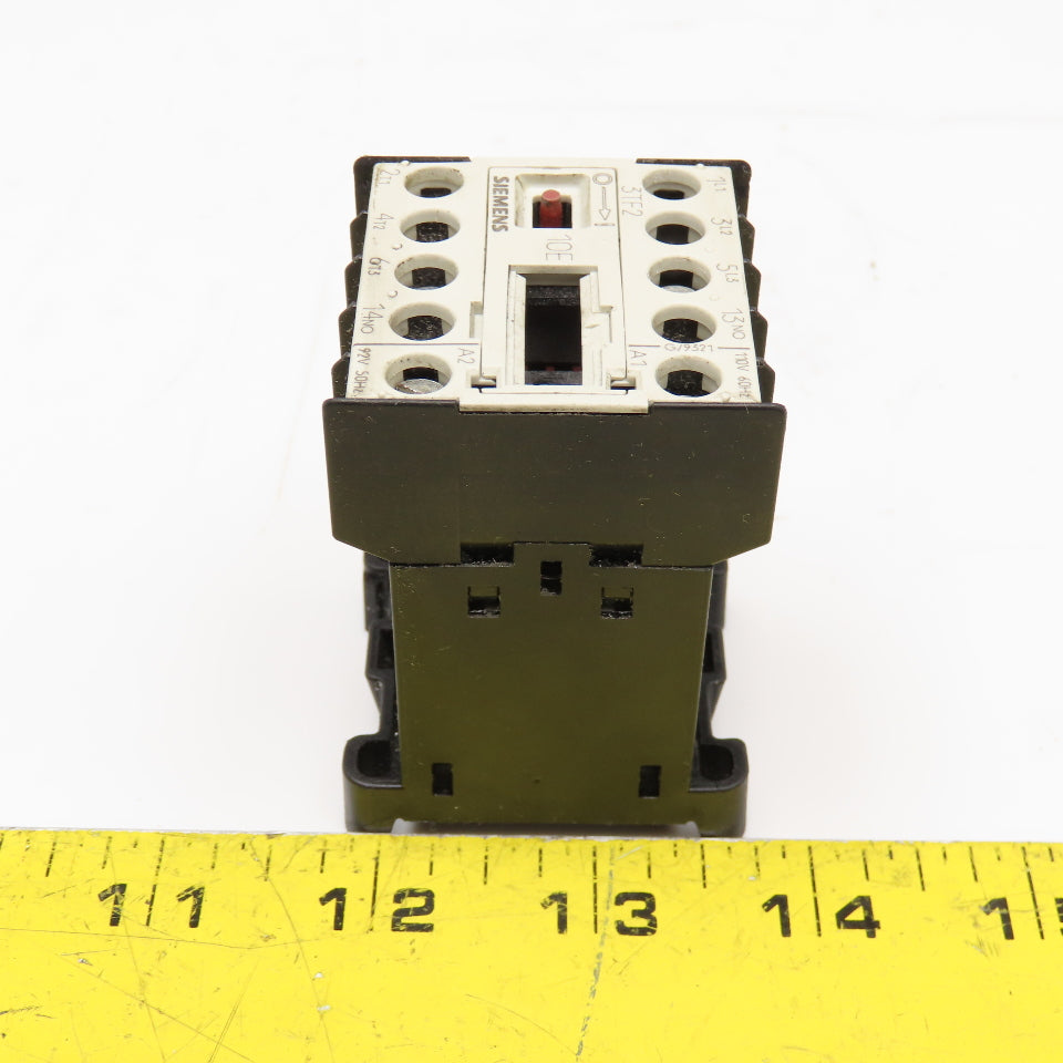 Siemens 3TF2010-0AG1 600VAC 16A 3Ph 5Hp Max Contactor Relay 110V Coil