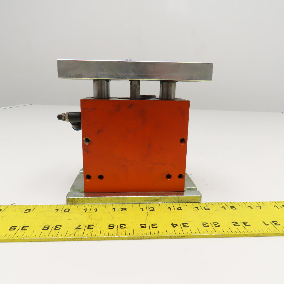 Meto-Fer 35mm Bore 20mm Stroke Pneumatic Elevating Table