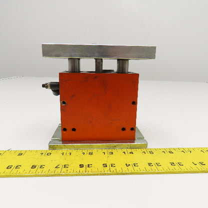 Meto-Fer 35mm Bore 20mm Stroke Pneumatic Elevating Table