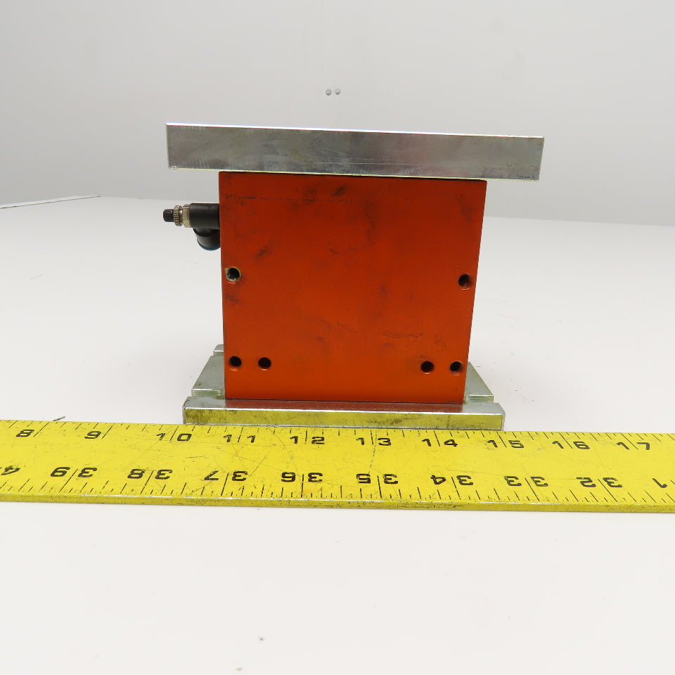 Meto-Fer 35mm Bore 20mm Stroke Pneumatic Elevating Table