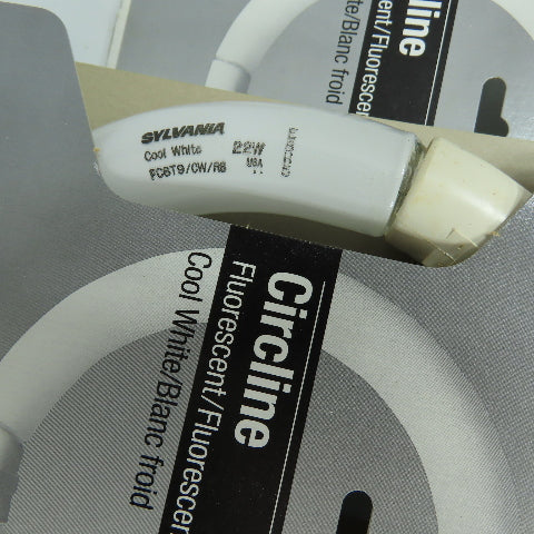 Sylvania FC8T9/CW/RS Circline Cool White Florescent Light Bulb 8" 22 Watts Lot/5