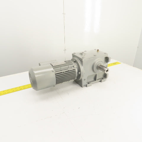 SEW-Eurodrive 0.75kW Dual Shaft Gear Motor & Reducer 230V 50HZ 9.6RPM W/ Brake