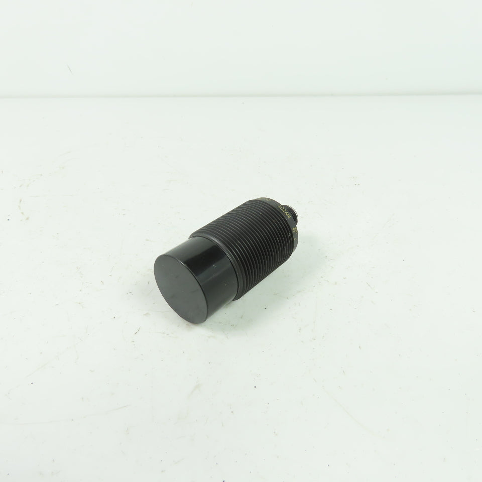 Efector IIW201 Inductive Sensor 4-Pin Male NEW