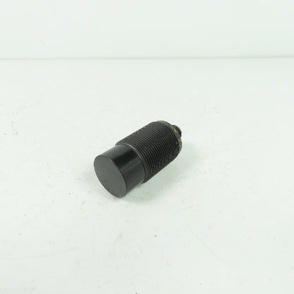 Efector IIW201 Inductive Sensor 4-Pin Male NEW