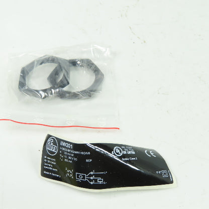 Efector IIW201 Inductive Sensor 4-Pin Male NEW