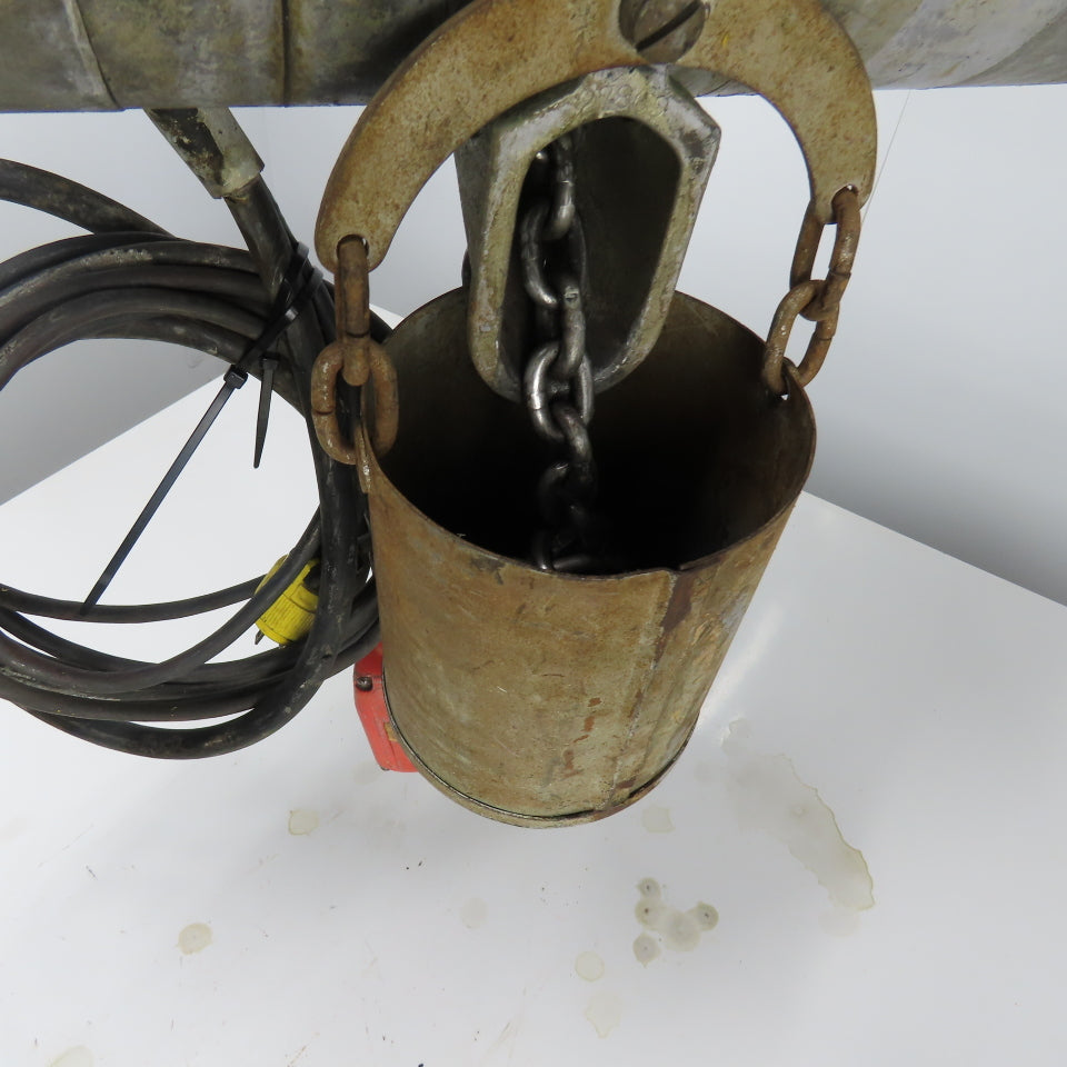 CM Model A 1/8 Ton 250LB Electric Chain Hoist 115V 1Ph 32FPM 10' Lift