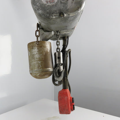 CM Model A 1/8 Ton 250LB Electric Chain Hoist 115V 1Ph 32FPM 10' Lift