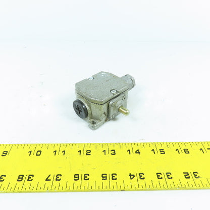 Robotron 06042715 Plunger Limit Switch TU 8/4990/057 500V 6A