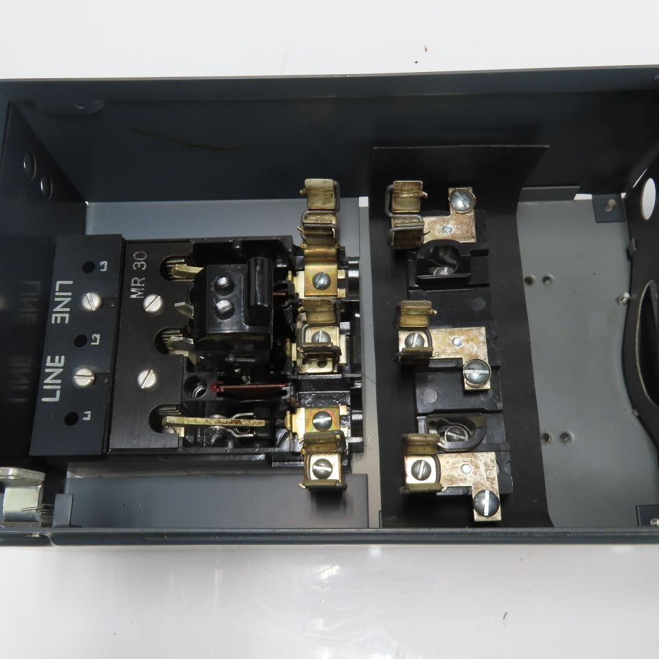 General Electric QMR36I 30A Fusible Interrupter Switch 3 Pole 600VAC