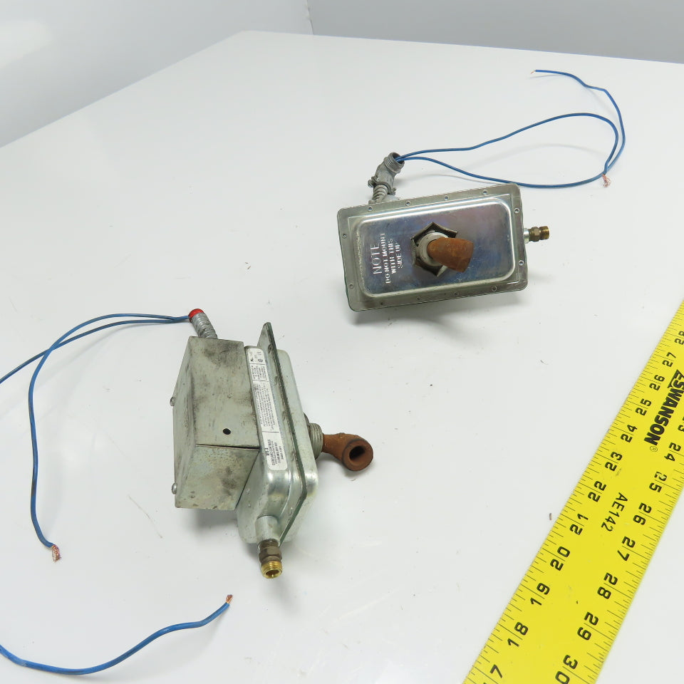 Cleveland Controls AFS-A Control Pressure Switch 300VA Pilot Duty At 120-277VAC