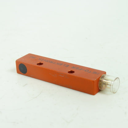 Meto-Fer Elektrik LE-812-ND-01L Inductive Proximity Switch