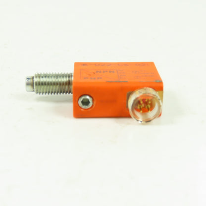 Meto-Fer QE-022-CS-02L Proximity Switch 4-Pin