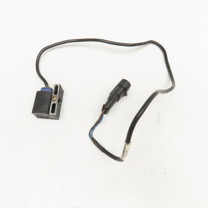 Telemecanique XS4P18PA340 12-24V DC Proximity Sensor With Bracket