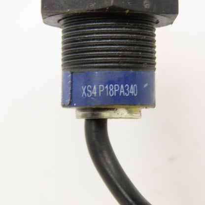 Telemecanique XS4P18PA340 12-24V DC Proximity Sensor
