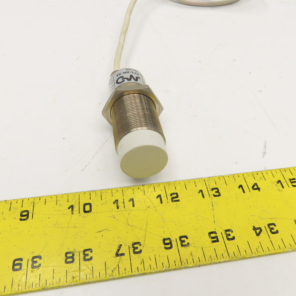 Micro Detectors CT1-AN-2A 30mm Capacitive Proximity Sensor 10-30VDC