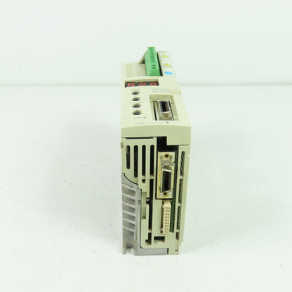 Mitsubishi MR-C10A-UE AC Servo Drive 100W Input: 1.5A 200-230V Output:170V 0.85A