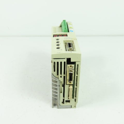 Mitsubishi MR-C10A-UE AC Servo Drive 100W Input: 1.5A 200-230V Output:170V 0.85A
