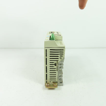 Mitsubishi MR-C10A-UE AC Servo Drive 100W Input: 1.5A 200-230V Output:170V 0.85A