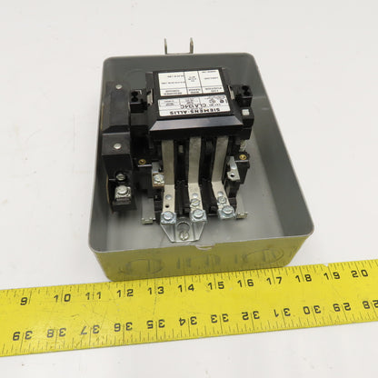 Siemens Allis CLA134C 480V Enclosed Lighting Contactor 30A Ballast 120V Coil NOS