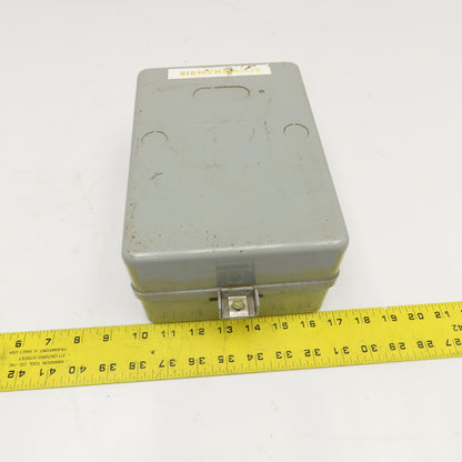 Siemens Allis CLA134C 480V Enclosed Lighting Contactor 30A Ballast 120V Coil NOS