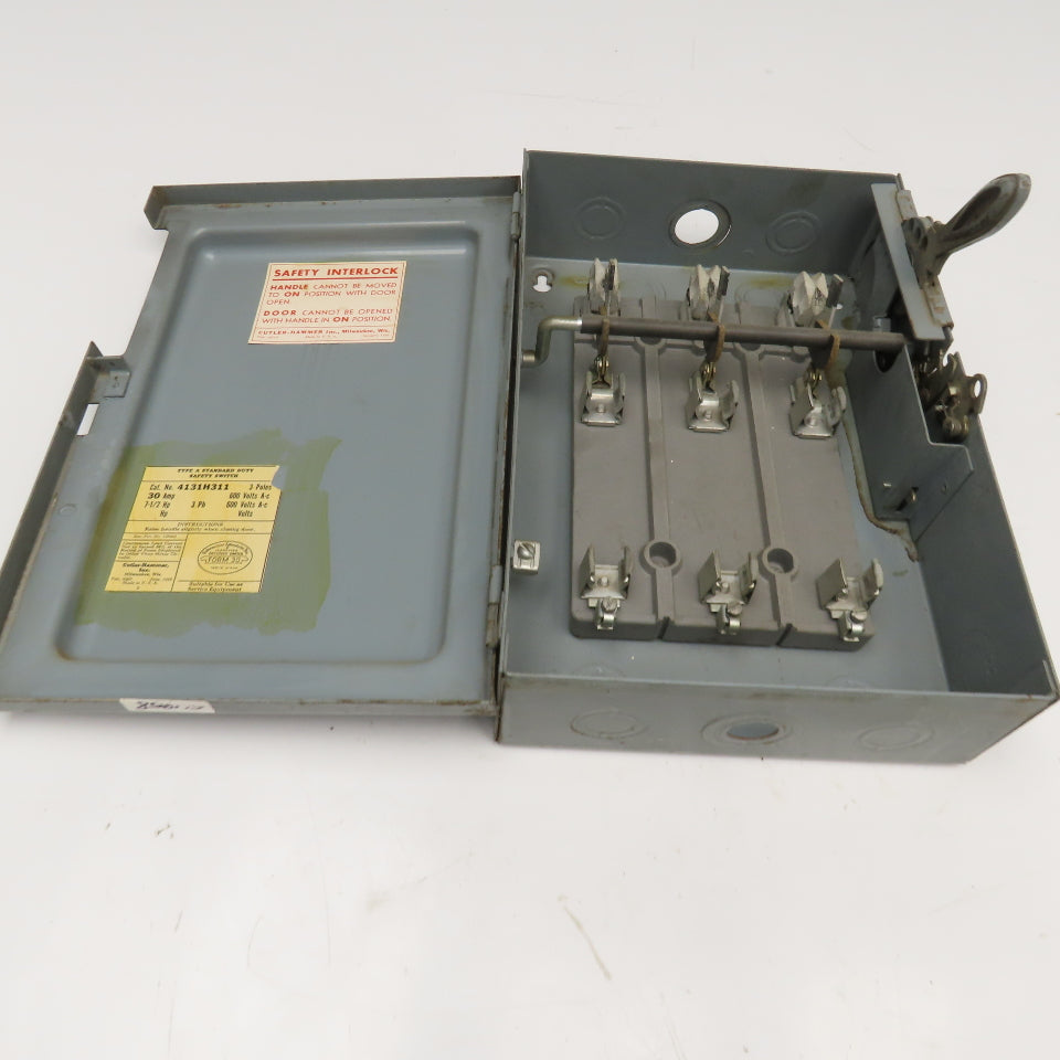 Cutler Hammer 4131H311 Vintage 30A 600V 3 Pole Fusible Safety Disconnect Switch