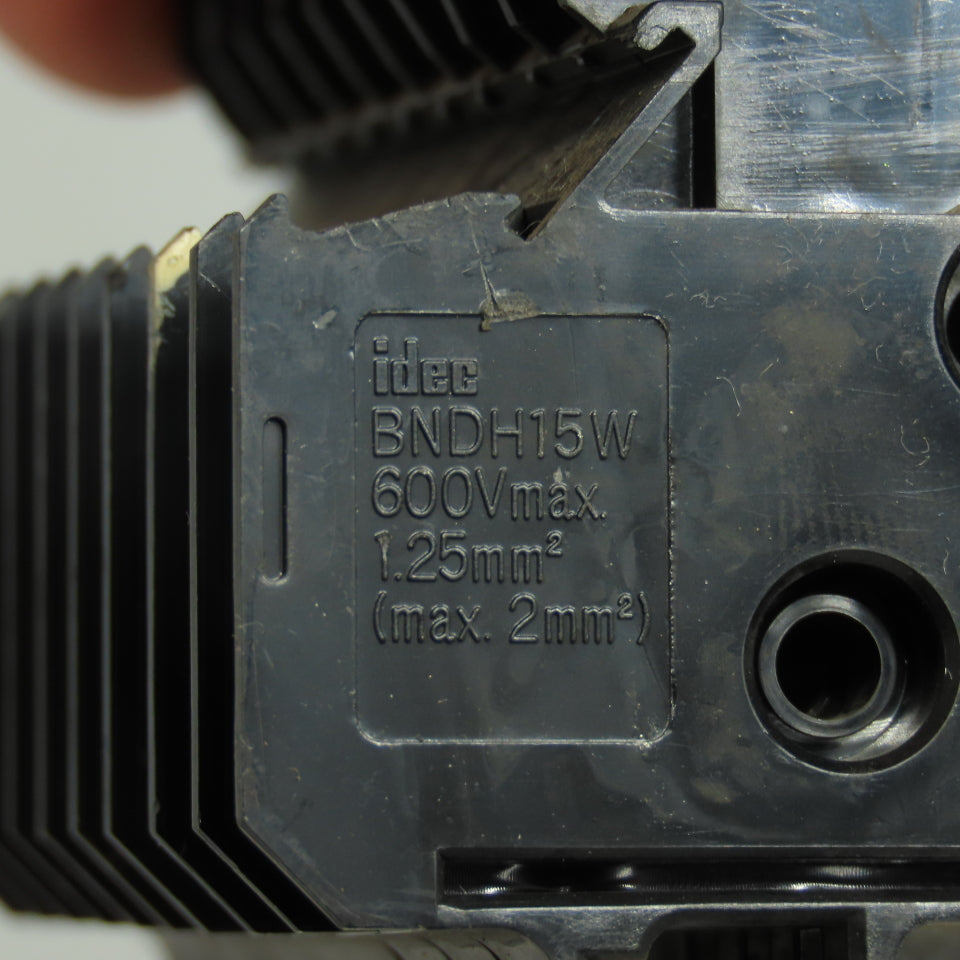 Idek BNDH15W Din Rail Terminal Block 600V 10A 22-14AWG Lot Of 70