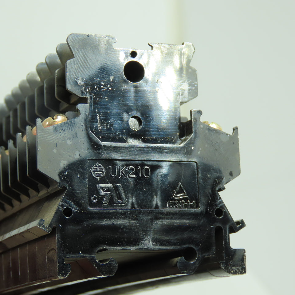 UK210 Din Rail Terminal Block 600V 10A 1.25" Max Lot Of 245