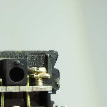 UK210 Din Rail Terminal Block 600V 10A 1.25" Max Lot Of 245