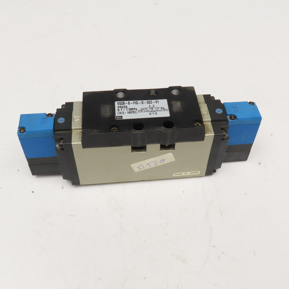 SMC VSS8-8-FIG-D-3EZ-V1 5/3 Position Float Center Pneumatic Valve 21-26VDC Coil