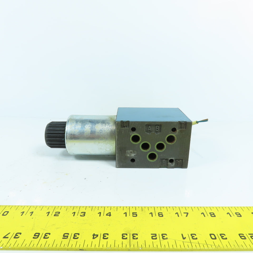 Bosch 0 810 001 760 081WV10P1M1012WS024/00D0 5/2 Way Hydraulic Valve 24VDC