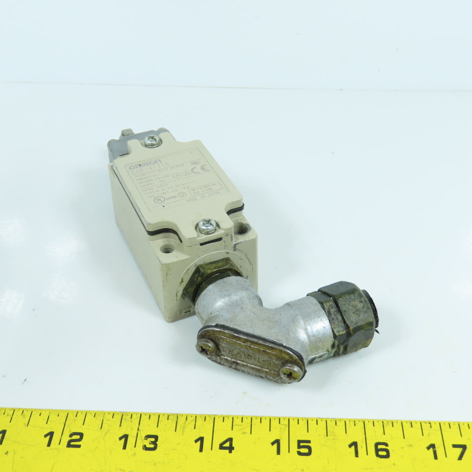 Omron D4B-4171N Roller Plunger Limit Switch Nema A600 2A 400V