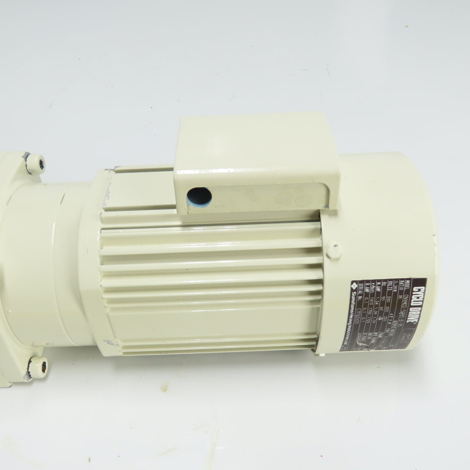 Cyclo Drive CNVM02-5085-B-35 0.2KW Induction Gearmotor 35:1 Ratio 3Ph 200/220V