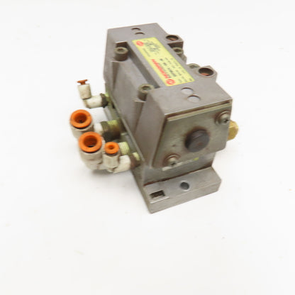 Norgren SXP9674-180-00 5/3 Closed Center Detent Directional Valve Air Piloted