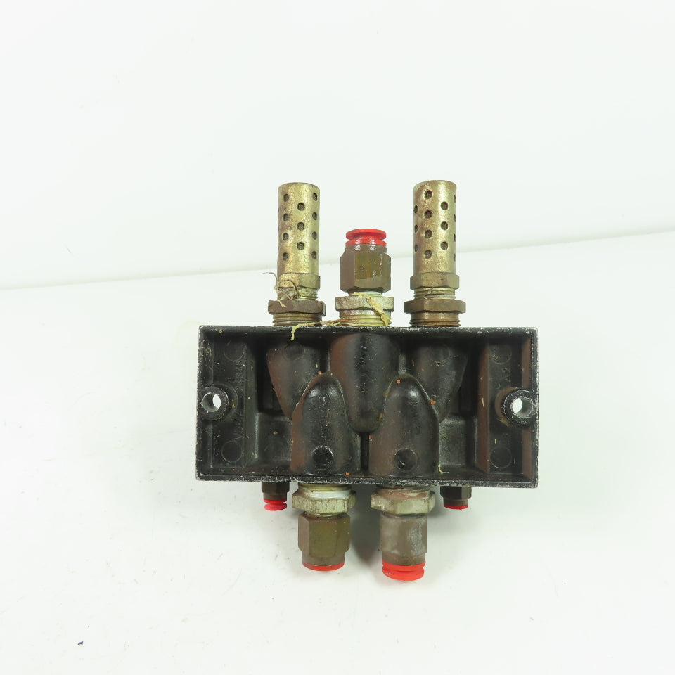 Norgren SXP9674-180-00 5/3 Way Pneumatic Solenoid Valve 1/2" NPT