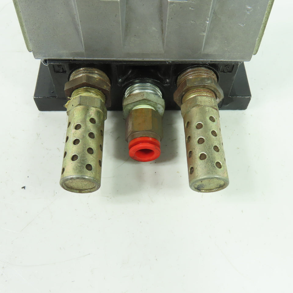 Norgren SXP9674-180-00 5/3 Way Pneumatic Solenoid Valve 1/2" NPT