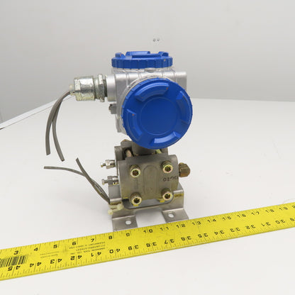 Barton FHCF-33V4-ADCYY-AA 0-12 in/wc Flow Transmitter 1/4" NPT