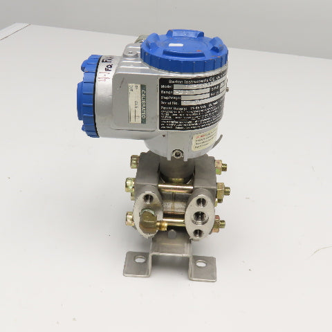 Barton FHCF-33V4-ADCYY-AA 0-12 in/wc Flow Transmitter 1/4" NPT