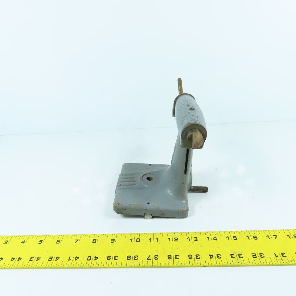 Delta Milwaukee SCG152 Bench Center Tailstock For T-Slot Table