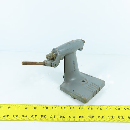 Delta Milwaukee SCG152 Bench Center Tailstock For T-Slot Table