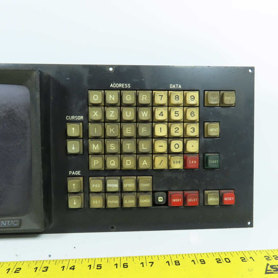 Fanuc A02B-0050-C011 MD1 / CRT Unit Operator Control Panel A02B-0007-0440