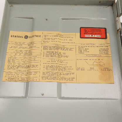 General Electric TG4322 60A 240V Fusible Safety Disconnect Switch 15HP 3-Pole