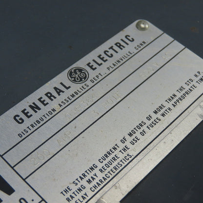 General Electric QMR364 200A Fusible Interrupter Panelboard Switch 3-Pole 600VAC