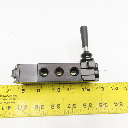 Parker 529811000 5/3 Position Manual Pneumatic Directional Spool Valve 1/4" NPT
