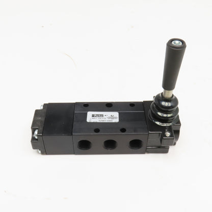 Parker 529811000 5/3 Position Manual Pneumatic Directional Spool Valve 1/4" NPT