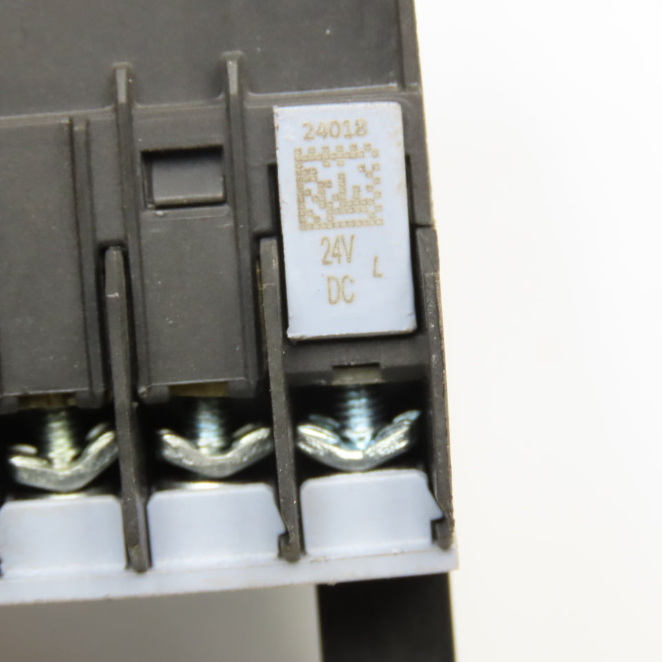 Weg CWC07.01E Contactor 600V 5Hp 24VDC Coil