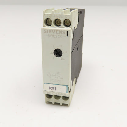 Siemens 3RP1574-1NP30 Sirius 3R Timing Relay 300V 1-20s