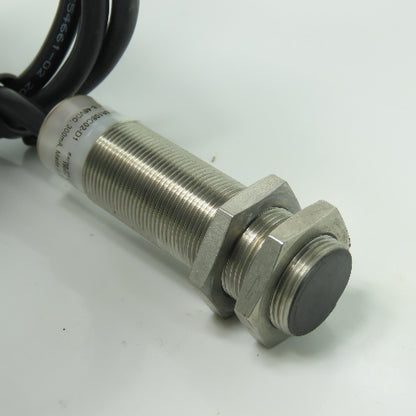 Eaton E59-M18A108C02-D1 Inductive Proximity Sensor Sn= 8mm 6-48VDC 300mA