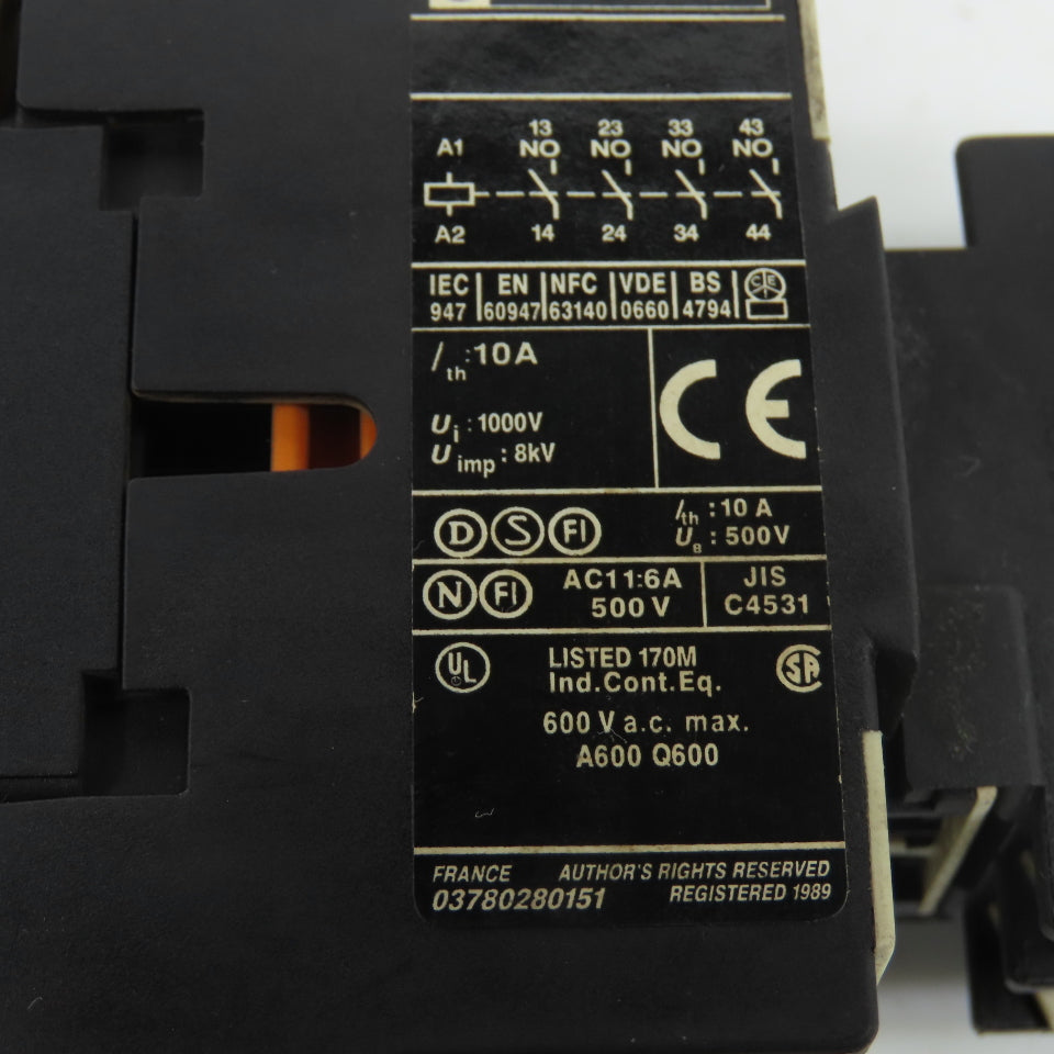 Telemecanique CA3 DN40 10A 600VAC Control Relay 24VDC Coil W/ LAD11